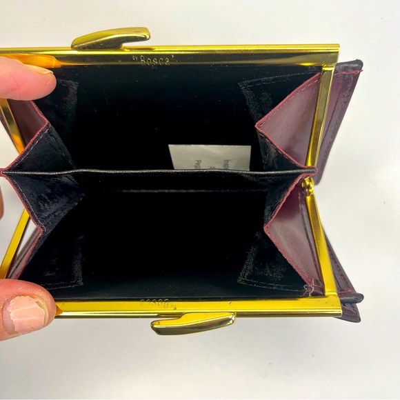 Bosca,Full Grain ,USA Made,6”x4”, never used,
Coin Purse, Snap Closure, Burgundy - Picture 12 of 16